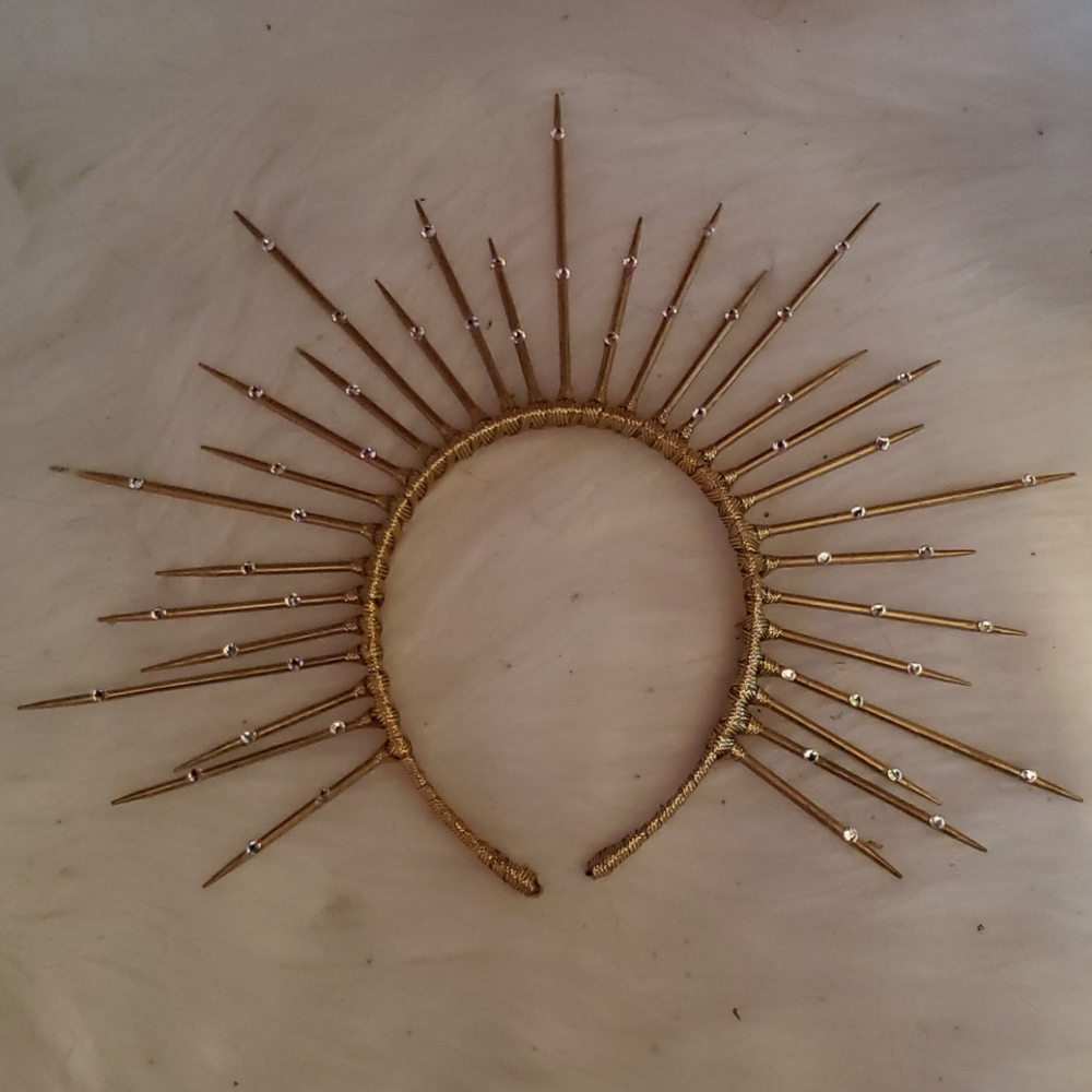 Custom made sun burst head band